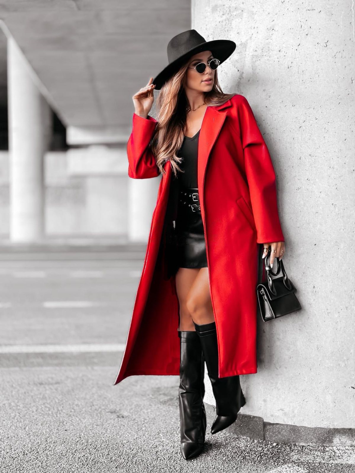 Παλτό με ζώνη και τσέπες